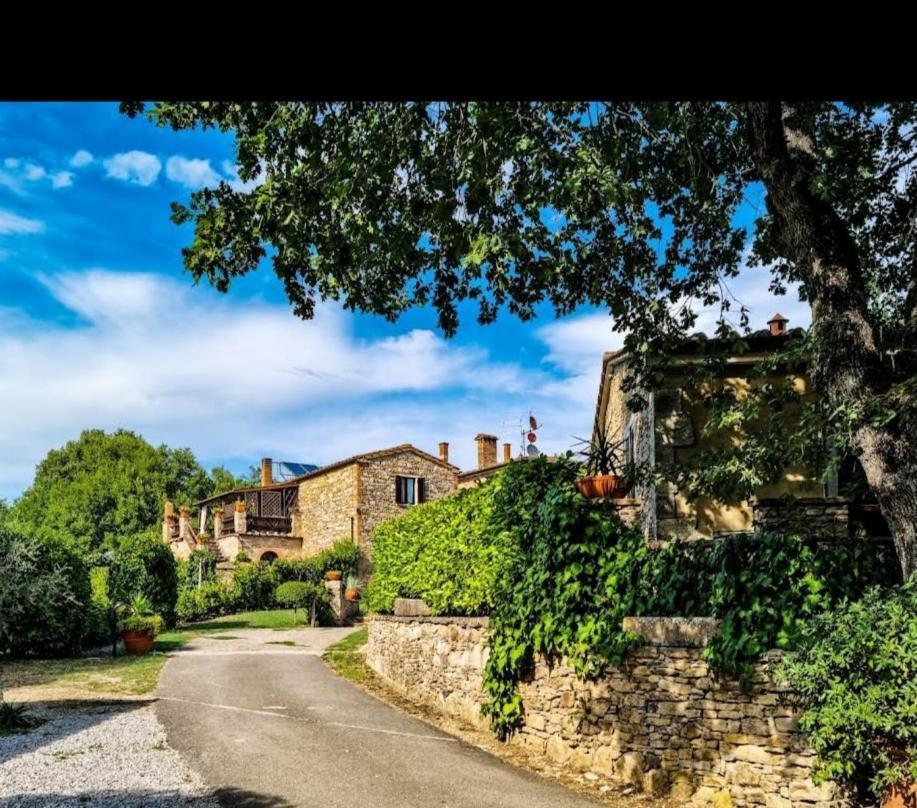 Agroturismo Podere Poggiarone *