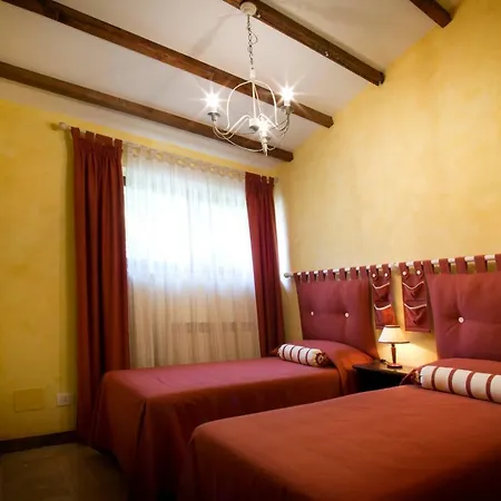 Agriturismo Podere Poggiarone Rapolano Terme Exterior foto